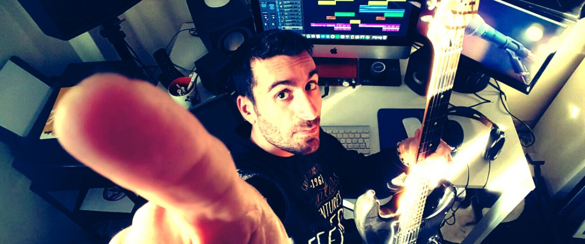 Gaetano Di Mauro in studio
